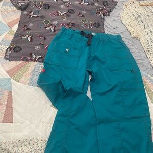 SCRUB SET SIZE MEDIUM